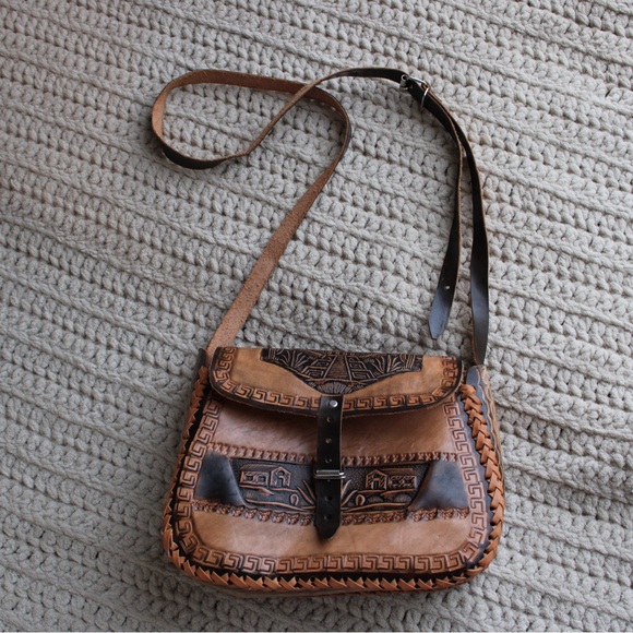 Handbags - Handcrafted Leather Shoulder Bag